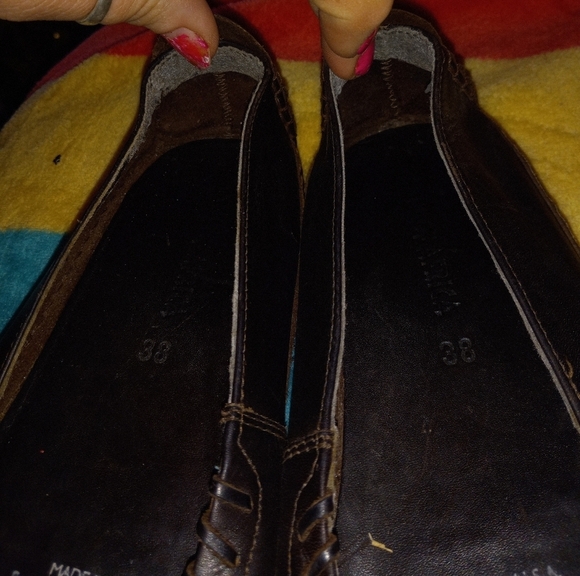 Soul of Africa Breast Cancer Awareness all leather flats shoes - Picture 3 of 3